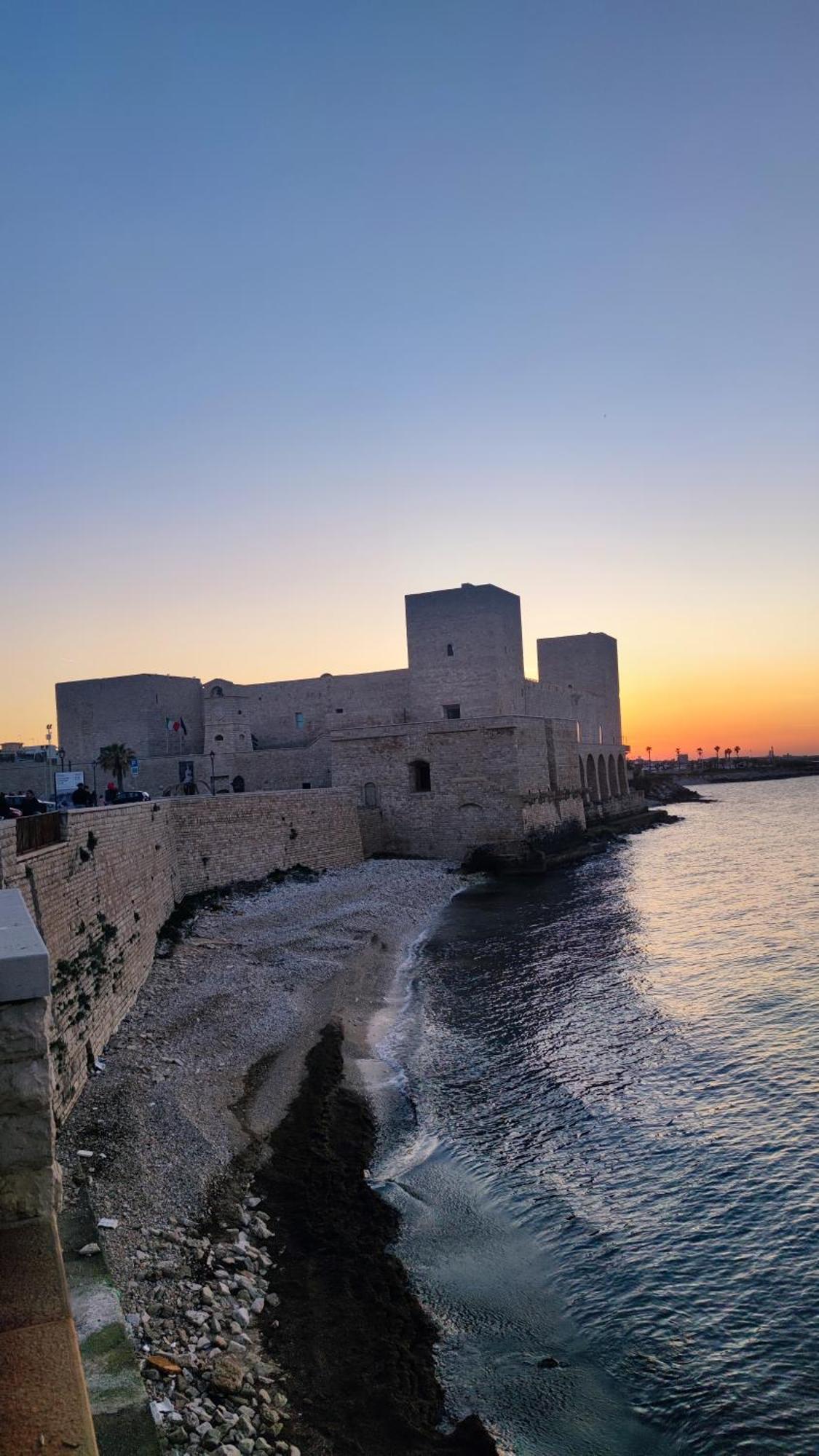 Dolce Terra Mia Apartment Trani Luaran gambar